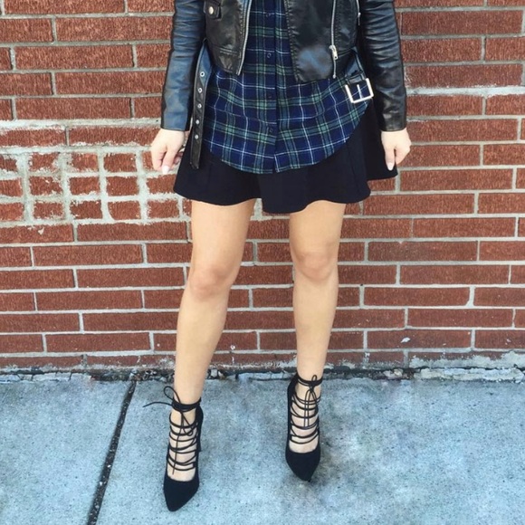 Cute Lace Up Heels - Picture 3 of 9